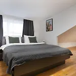 Schoene In I Home2share דירה באד הונף אם ריין