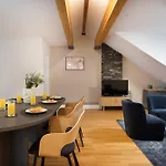 Schoene In I Home2share דירה באד הונף אם ריין