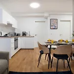 דירה Schoene In I Home2share *