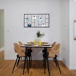Schoene In I Home2share