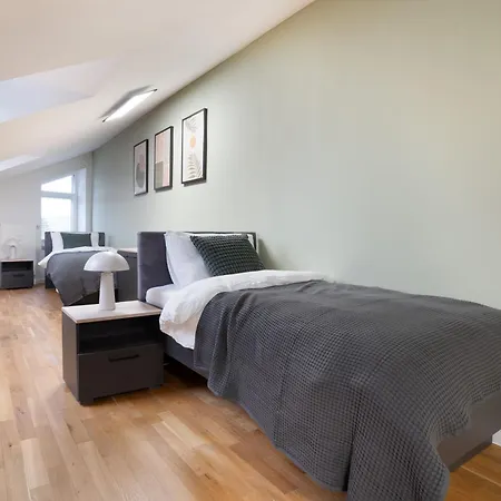 דירה Schoene In I Home2share באד הונף אם ריין