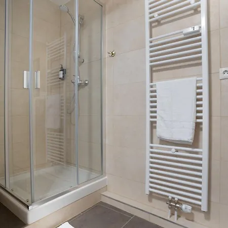 דירה Schoene In I Home2share *