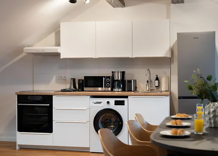 Schoene In I Home2share *