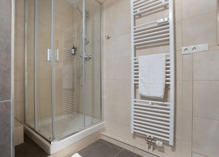 شقة Schoene In I Home2share *