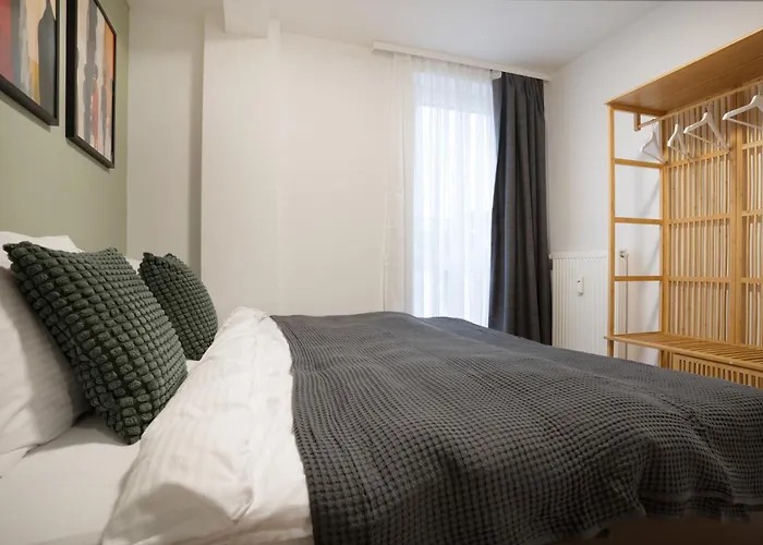 Schoene In I Home2share