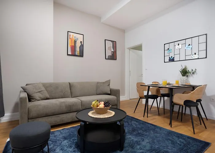 شقة Schoene In I Home2share