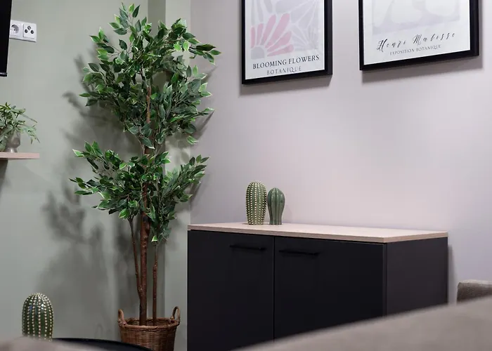 Schoene In I Home2share * باد هونيف ام راين